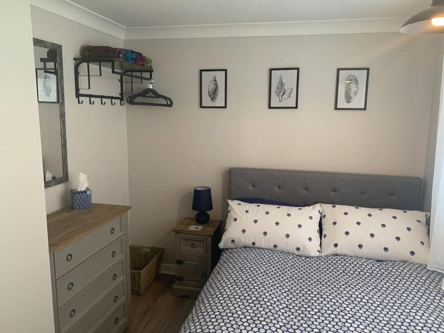 Barley Break - Beach Cottage Lessingham Екстериор снимка